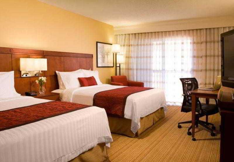 Courtyard By Marriott Tucson Williams Centre Hotel Eksteriør billede