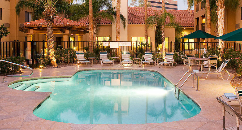 Courtyard By Marriott Tucson Williams Centre Hotel Eksteriør billede